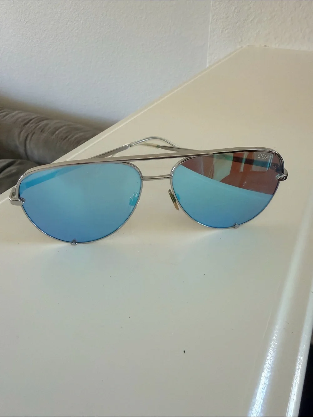Quay Australia Silver Aviator Sunglasses with Mirrored Lenses